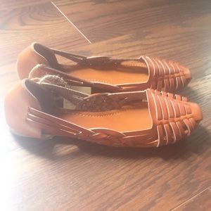 American Eagle summer flats